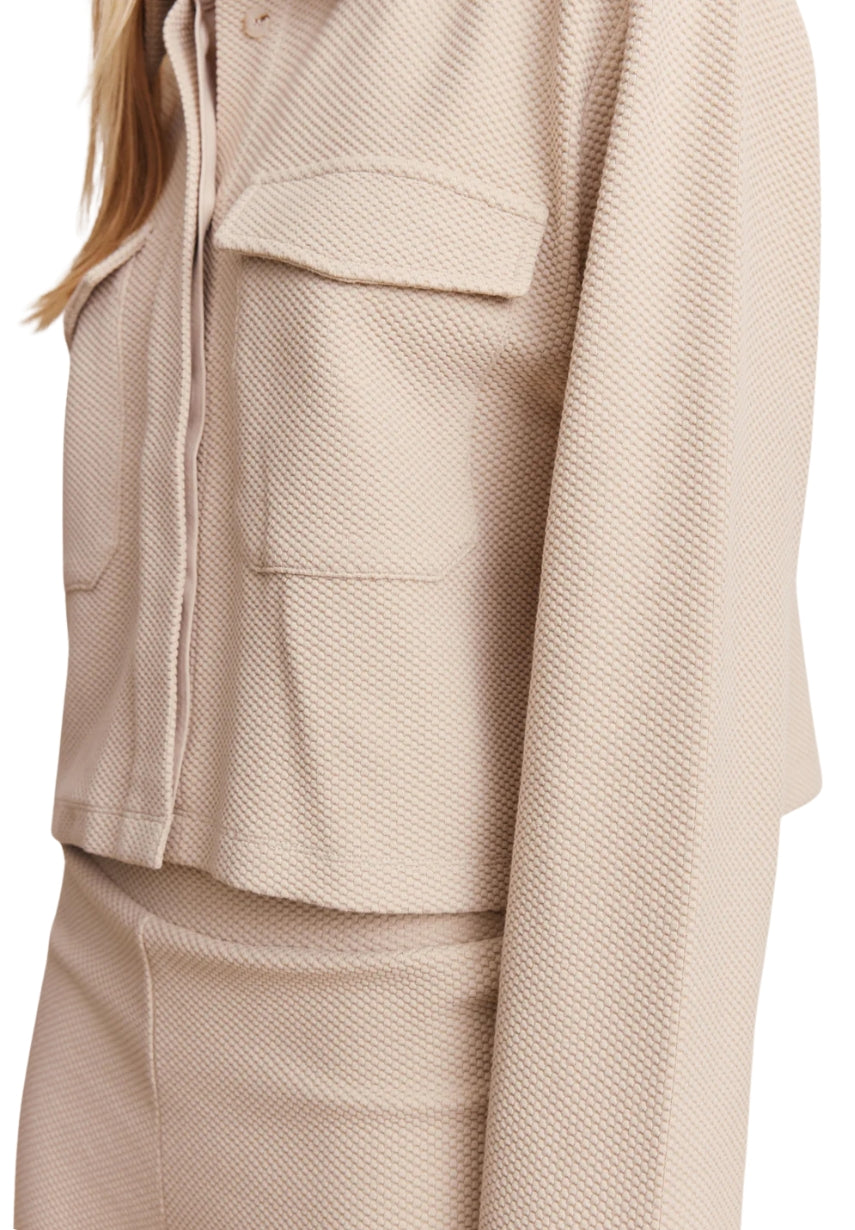 Moon Classic Short Blouse