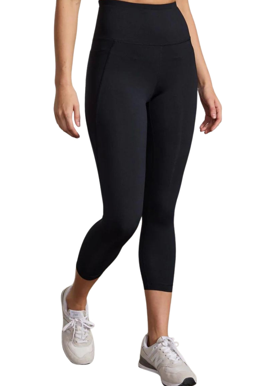 Vital High-Rise Side pocket Legging